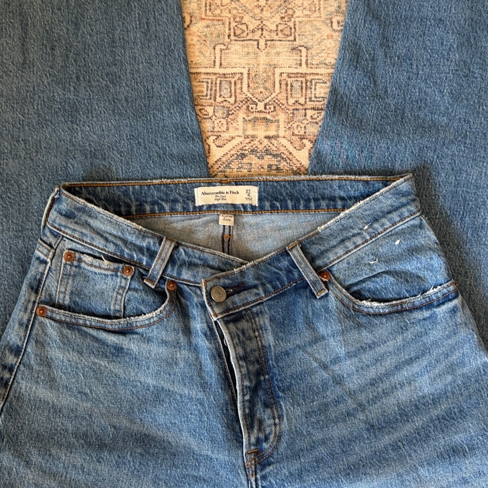 Abercrombie & Fitch The‎ Dad High Rise Jeans Crossover Waistband Size 37/4L - Picture 6 of 7